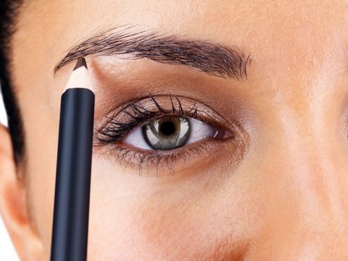 Beautiful, sophisticated eyebrows with one wave of the hand. Pencil works wonders