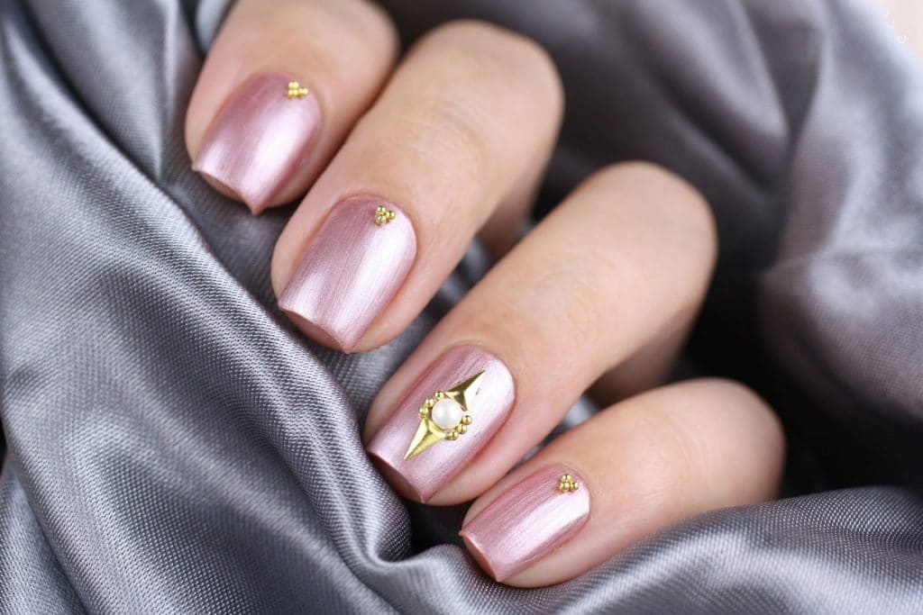 Pearly manicure - the best ideas for nail design (54 photos)