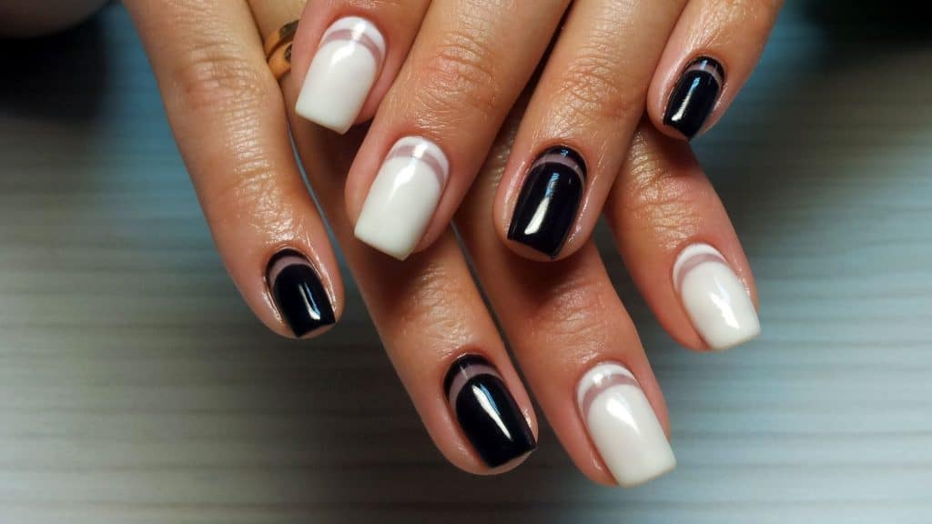 Black and white manicure: features, ideas, new items (52 photos)