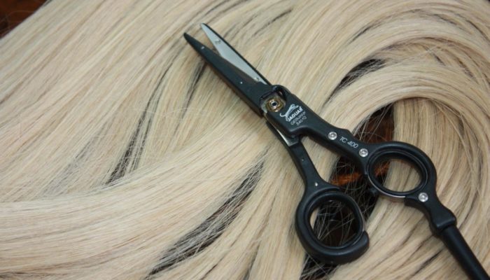 Hot scissor haircut: features, as well as the pros and cons of the procedure