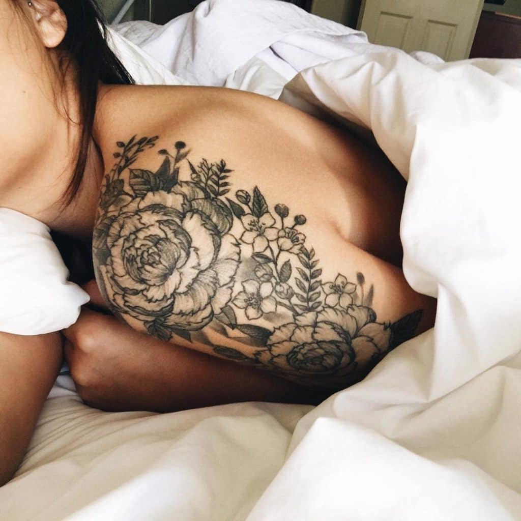 Mga tattoo ng babae sa braso - ang pinakamahusay na mga ideya! (70 mga larawan)